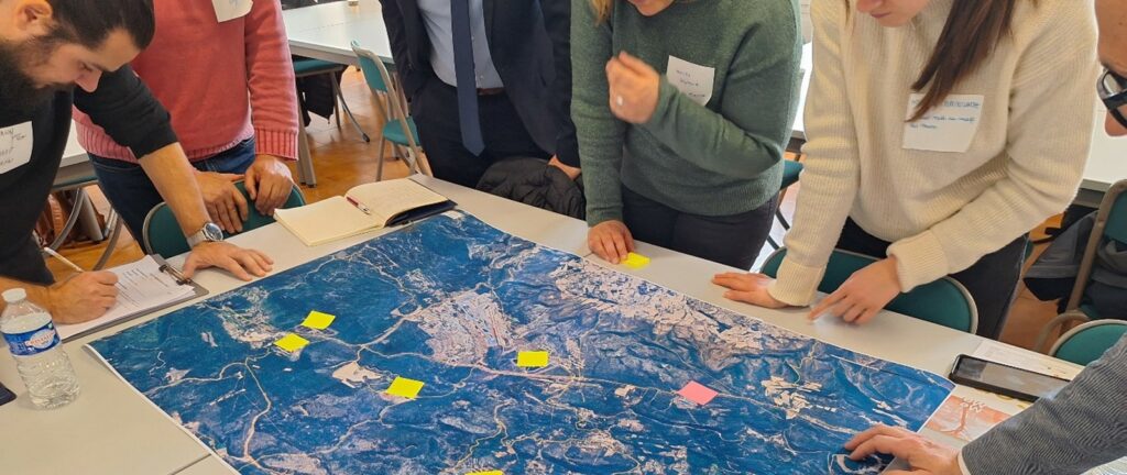 Towards participatory governance of climate risks through public–private–civil society partnerships